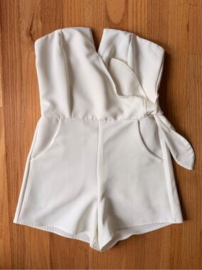 Like New White Strapless Romper